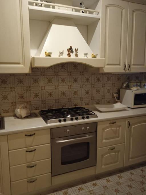Ferienwohnung La Casa Dei Sapori 8 Letti 3 Came 1 Cucina Mirandola Exterior foto