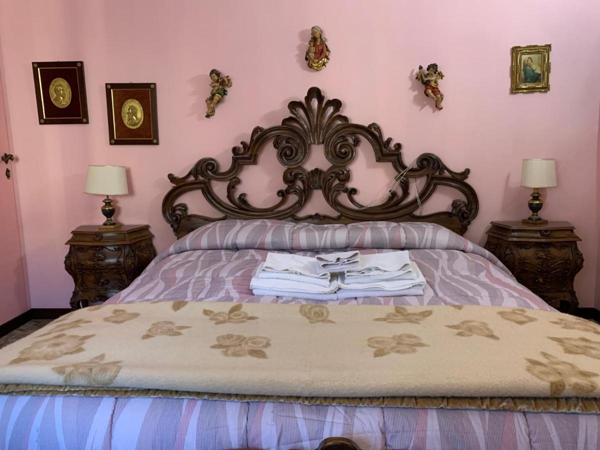 Ferienwohnung La Casa Dei Sapori 8 Letti 3 Came 1 Cucina Mirandola Exterior foto